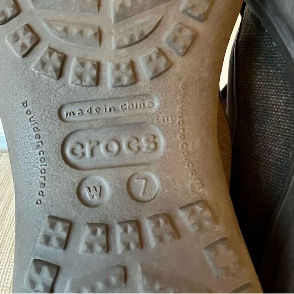 CROCS CELESTE Mary Jane Size 7 Brown Criss Cross Strap Mary Jane Slip On Shoes - Picture 3 of 14